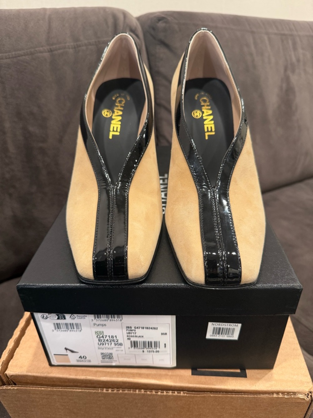 CHANEL Beige Suede Pumps with Black Patent Trim, Matthieu Blazy 2026 Collection